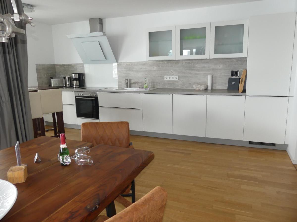 Strandnahe Fewos Mit Terrasse Oder Dachterrasse, Strandhaus Seeblick, بينز المظهر الخارجي الصورة