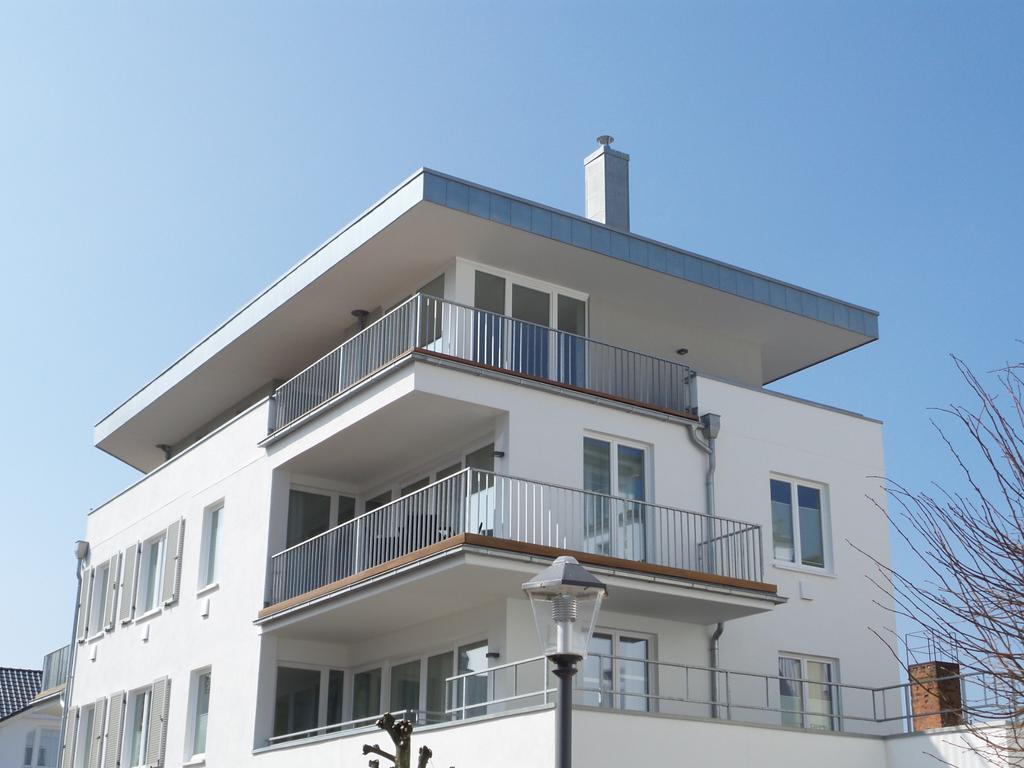 Strandnahe Fewos Mit Terrasse Oder Dachterrasse, Strandhaus Seeblick, بينز الغرفة الصورة