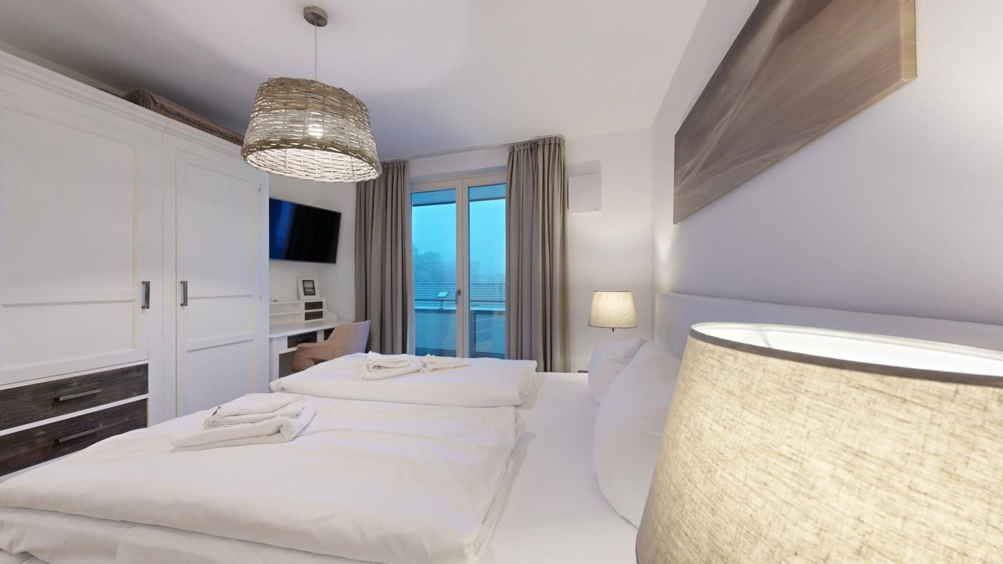 Strandnahe Fewos Mit Terrasse Oder Dachterrasse, Strandhaus Seeblick, بينز المظهر الخارجي الصورة